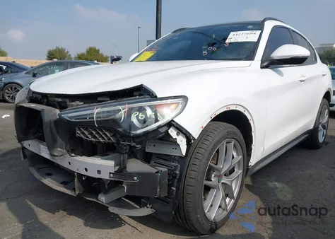 2019 Alfa Romeo Stelvio Ti Sport Awd из США, поврежденный, VIN ZASPAKBN1K7C40661